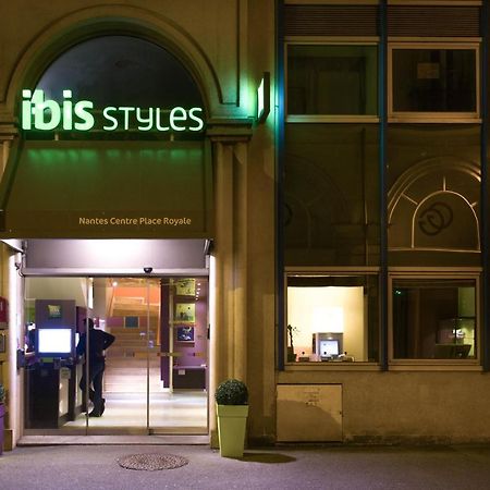 Ibis Styles Nantes Centre Place Royale Exterior photo