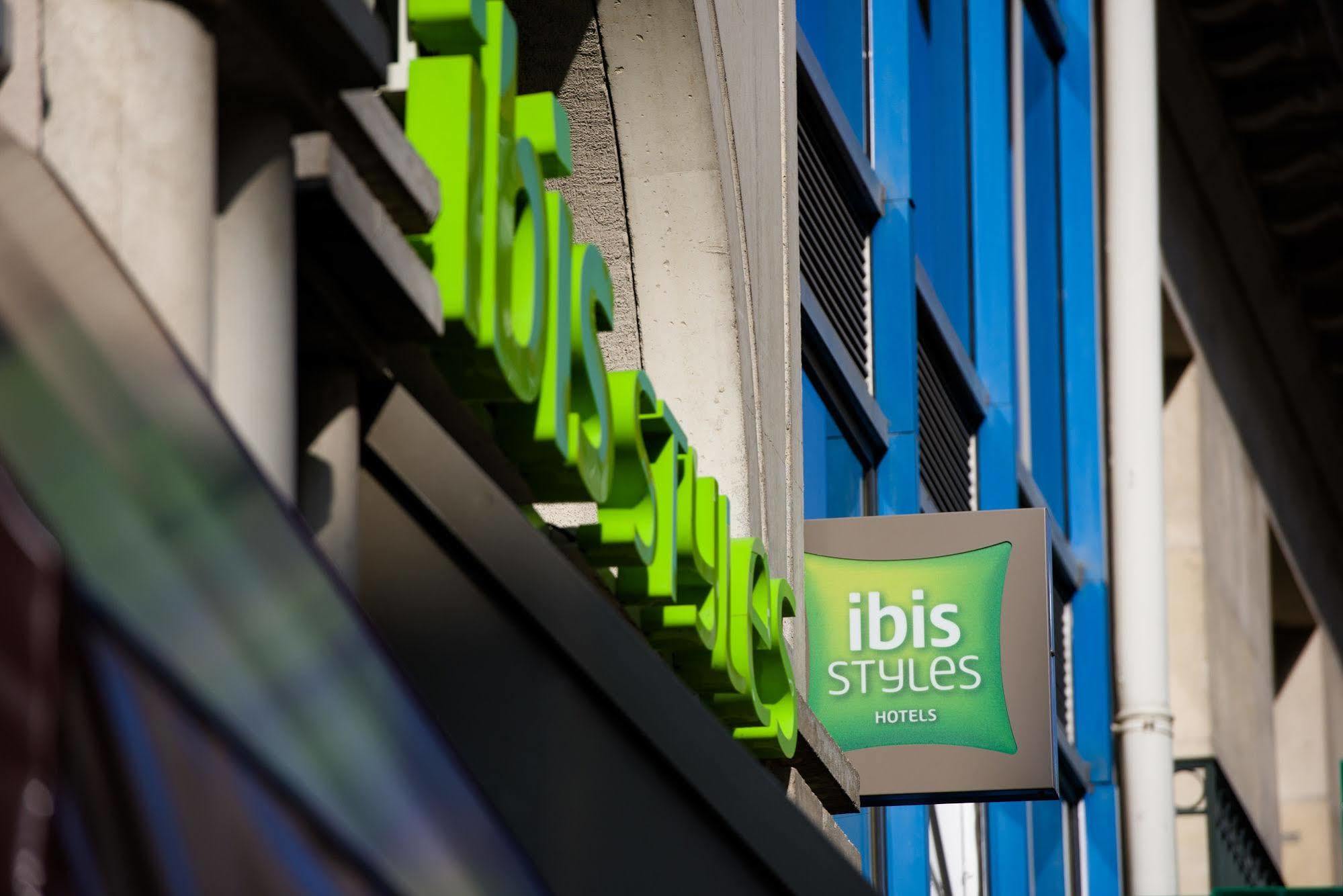 Ibis Styles Nantes Centre Place Royale Exterior photo